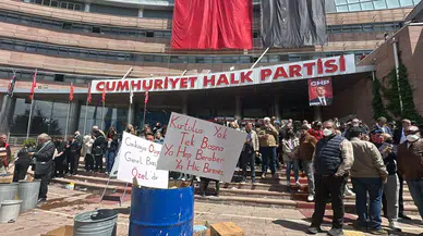 CHP Genel Merkezi’nde 24 kişinin işine son verildi