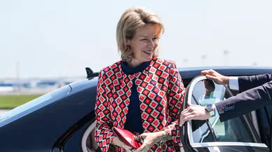 Kraliçe Mathilde ve dev ekonomi heyeti İstanbul’a geldi
