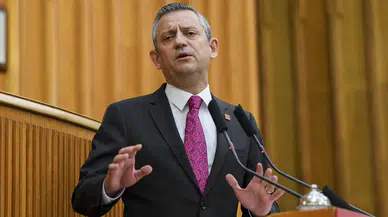 Özgür Özel’den CHP’de kapalı grup toplantısı kararı: Milletvekilleri Genel Merkez’e çağrıldı