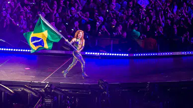 Rio de Janeiro'da Shakira fırtınası: Copacabana sahilinde 2 milyon kişi buluştu