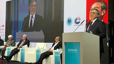 Abdullah Gül: “Kuralların aşındırılması dünyayı daha büyük bir krize sürüklüyor”