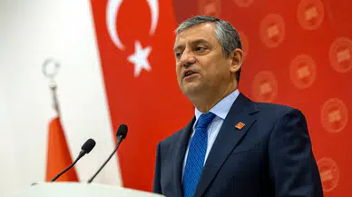 Özgür Özel gençlere seslendi: “19 Mayıs’ın ışığı 19 Mart’ın karanlığını yenecek”