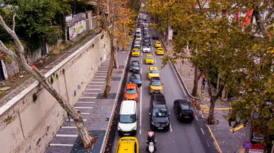 İstanbul trafiğinde kritik pazar: Üç ilçede çok sayıda yol kapatılıyor