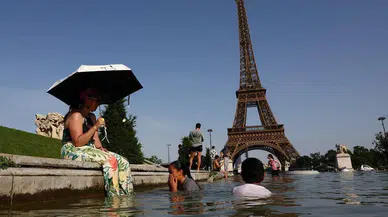Paris’te sıcak hava krizi büyüdü: Alkol tüketimi yasaklandı, hastaneler doldu