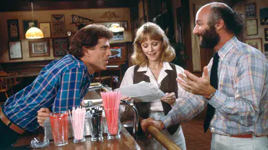 Milyonları güldüren efsane yönetmen James Burrows hayatını kaybetti