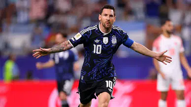 Messi sonradan girdi, tarihi rekoru kırıp Ürdün biletini kesti