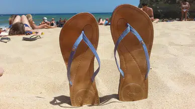 Turistlere şok yasak: Terlikle yürüyene 2.500 euroya kadar ceza kesilecek