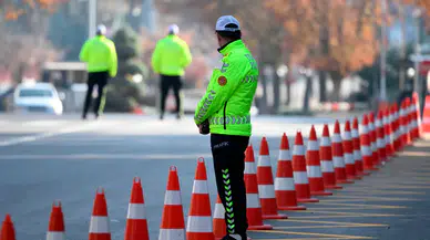 İstanbul'da pazar mesaisi: Yeşilay Bisiklet Turu için çok sayıda yol trafiğe kapatılıyor