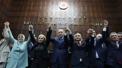 CHP’den istifa eden Nimet Özdemir AK Parti’ye katıldı
