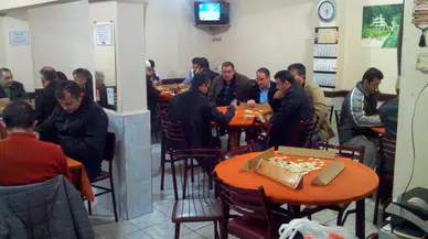 Yargıtay'dan kahvehane müdavimlerine kötü haber: Evi ihmal etmek boşanma ve tazminat sebebi sayıldı