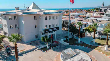 Seferihisar Belediyesi rüşvet soruşturmasında imar müdürü tutuklandı