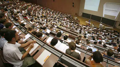 Üniversite öğrenci affı geliyor: 2022’den sonra ilişiği kesilenler için geri dönüş hakkı