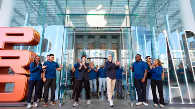 Yapay zeka yarışında koltuk değişti: Apple yeniden zirvede