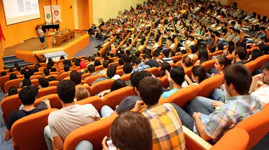 Öğrenci affına ilişkin düzenleme komisyondan geçti