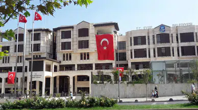 Eyüpsultan Belediye Başkan Yardımcısı dahil 3 kişi gözaltına alındı