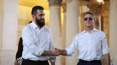 Macron'dan 17 yıl sonra Şam'a tarihi ziyaret: Fransa Cumhurbaşkanı Suriye'de