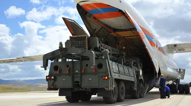 İddia: Türkiye, S-400 hava savunma sistemlerini üçüncü bir ülkeye satıyor