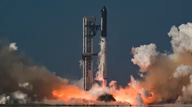 Starship 13'üncü test uçuşunda başardı: 20 Starlink uydusu yörüngeye fırlatıldı