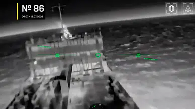 Ukrayna ordusu Rus gölge filosunu hedef aldı: Gece operasyonunda 14 gemi vuruldu