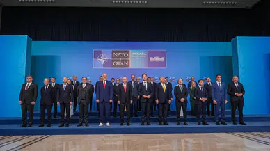 NATO Liderler Zirvesi'nde resmi karşılama tamamlandı: Liderler aile fotoğrafında bir araya geldi