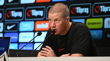 Midtjylland Teknik Direktörü Mike Tullberg: Beşiktaş taraftarı oluşturduğu atmosferle gurur duymalı