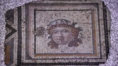 Zeugma'nın kayıp mozaiği ait olduğu yere geri döndü: Bakan Ersoy iade edilen eser sayısını açıkladı