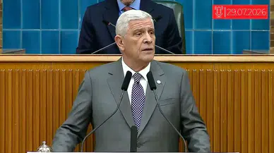 İYİ Parti lideri Müsavat Dervişoğlu’ndan sert tepki: Meclis’in bilmediği metne teröristbaşı mı bakıyor?