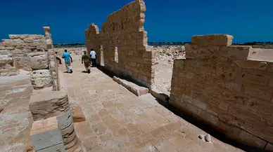 Mısır'da çölün derinliklerinde 1600 yıllık Bizans kenti ortaya çıkarıldı