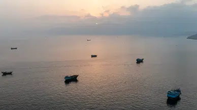 Stratejik su yolunda yeni dönem: İran Hürmüz Boğazı geçiş izinlerini şarta bağladı