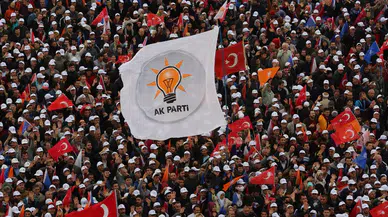AK Parti, 25. kuruluş yılına özel hazırlanan yeni logosunu tanıttı