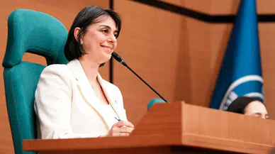 Üsküdar Belediye Başkanı Sinem Dedetaş tutuklandı