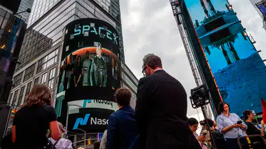 SpaceX'ten yapay zekada tarihi hamle: Cursor'ın 60 milyar dolarlık satın alımı tamamlandı