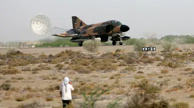 İran'dan Kızılhaç'a acil çağrı: Katar'da esir tutulan 3 pilotumuz serbest bırakılsın