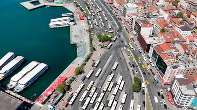 İBB'den Kadıköy kararı: Rıhtımdaki otobüs peronları Uzunçayır'a taşınıyor