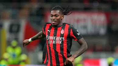 Galatasaray'dan yılın transfer bombası: Rafael Leao için resmi görüşmeler başladı