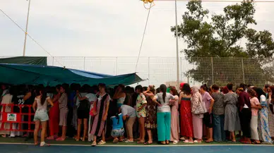 İspanya, Sebte'deki 500 refakatsiz göçmen çocuğu ana karaya nakletmeye hazırlanıyor