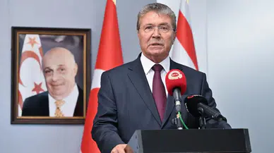 KKTC Başbakanı Ünal Üstel'den GKRY'ye sert mesaj: “Türkiye ile bağlarımızı güçlendirmemizi engelleyemezsiniz”