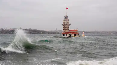 İstanbul'da bunaltıcı sıcaklara pazar molası: Meteoroloji'den sağanak uyarısı
