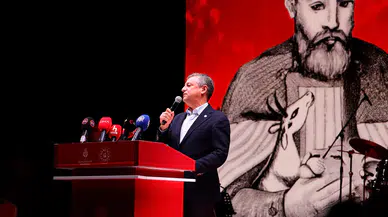 Özgür Özel, Hacı Bektaş Veli anmasında konuştu: Yönetimin Alevilerden alınması 200 yıllık bir travmadır
