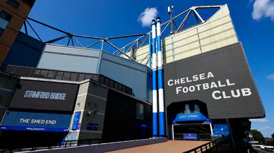 İngiltere Futbol Federasyonu'ndan Chelsea'ye tarihi ceza: iki dönem transfer yasağı ve 10 milyon sterlin para cezası