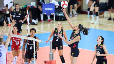 Filenin Sultanları Fransa'yı 3-1 ile devirdi