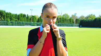 Zeynep Mestan Kimdir, Kaç Yaşında, Nereli? Turgutluspor Teknik Direktörü Zeynep Mestan'ın Kariyeri