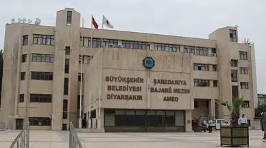 Diyarbakır Büyükşehir Belediyesi’nde eş başkan değişti: Emin Ay göreve getirildi