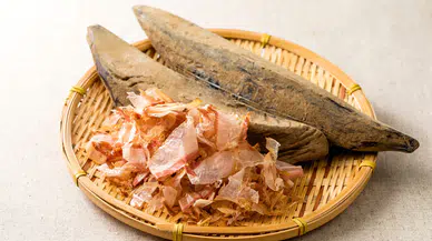Dünyanın en sert gıdası Katsuobushi: Taş gibi oluyor, bıçak bile kesemiyor