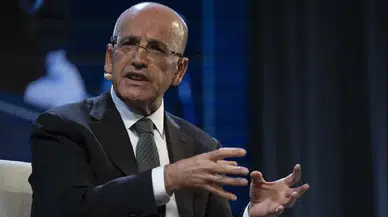 Fitch’ten Türkiye’ye “pozitif” sinyal: Şimşek’ten not artışı mesajı