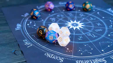 En kurnaz 4 burç: Masum görünürler ama oyunu sessizce yönetirler