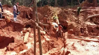 Kongo’da maden faciası: Koltan madeninde göçük, en az 226 işçi hayatını kaybetti