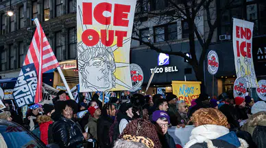 Trump, ICE ajanlarının öldürdüğü kişiler için Demokratları suçladı!