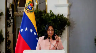 Venezuela’da Devlet Başkan Yardımcısı Delcy Rodriguez geçici lider oldu