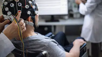 Felçli beyin sinyalleri EEG ile okunabiliyor: Hareket geri kazanımı mümkün olabilir